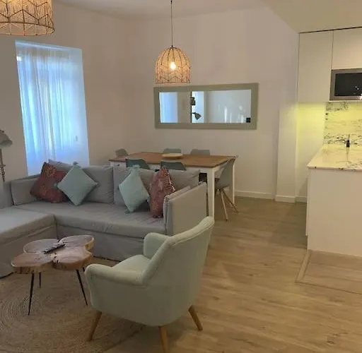 Center Marques I * Lisboa